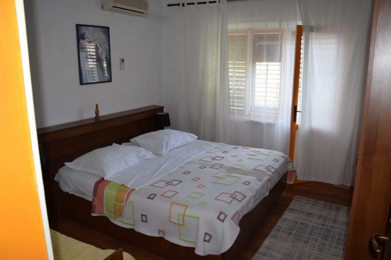 Apartman Linda Baška Voda Εξωτερικό φωτογραφία
